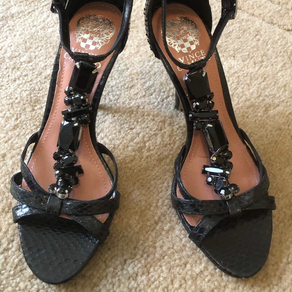 NEW Vince Camuto Heels, Size 7/37